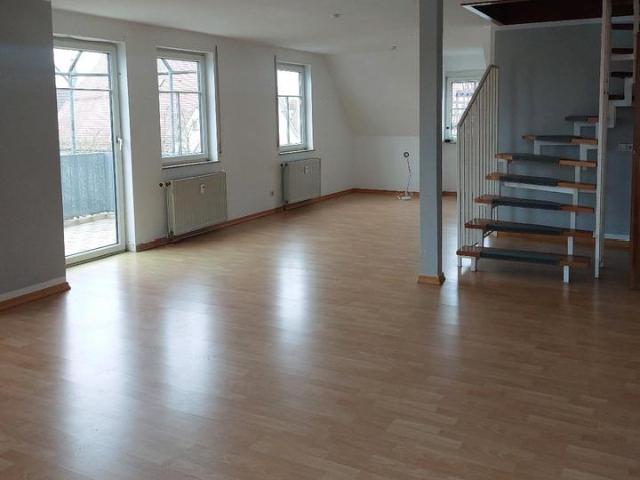 Großzügiges Lichtdurchflutetes Maisonette Juwel in Urbach