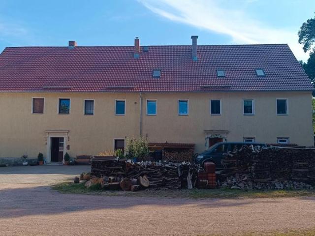 großzügiges Mehrfamilienhaus am Rande von Meißen