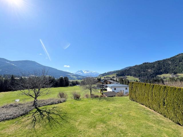 Großzügiges Mehrfamilienhaus in Alleinlage mit Panorama