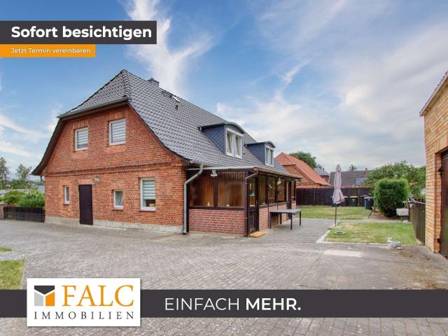 Großzügiges Mehrgenerationenhaus mit großem Grundstück
