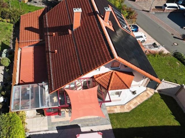 Großzügiges neuwertiges Einfamilienhaus in ruhiger Toplage
