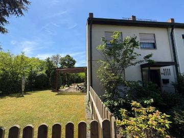 Großzügiges Reihenendhaus in Reichelsdorf Top Lage – Ideal für Familien