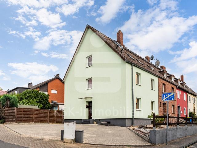 Großzügiges Reihenendhaus mit Garten in Kerpen Balkhausen
