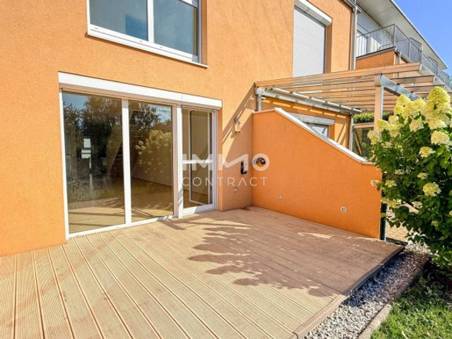 Großzügiges Reihenhaus mit Dachterrasse und Garten