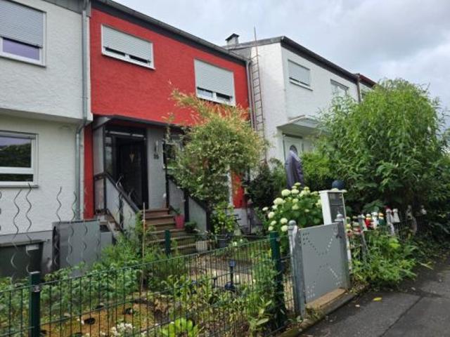 Großzügiges Reihenmittelhaus mit Wintergarten und Garten in 97076 Würzburg Lengfeld ID 10700