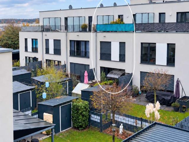 Großzügiges Reihenmittelhaus mit Terrasse & Dachterrasse in Weilerswist Süd zu vermieten!