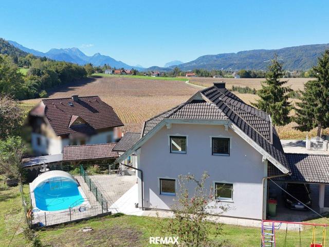 Großzügiges Wohnen mit viel Freiraum – Einfamilienhaus auf weitläufigem Grundstück in Dornach