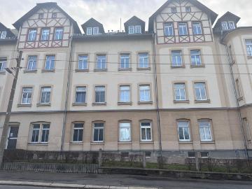 Großzügiges Wohnen mit Balkon – Ihre neue Wohlfühloase in Glauchau wartet auf Sie!
