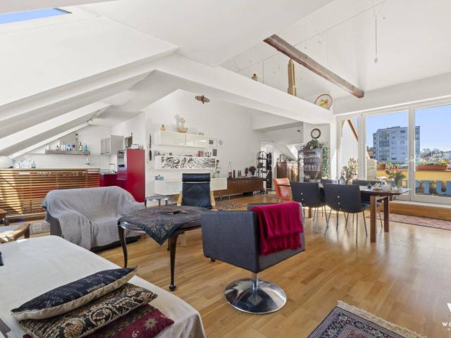Großzügiges Wohnen mit Loft Charakter – 120m², Terrasse & Tiefgaragenplatz