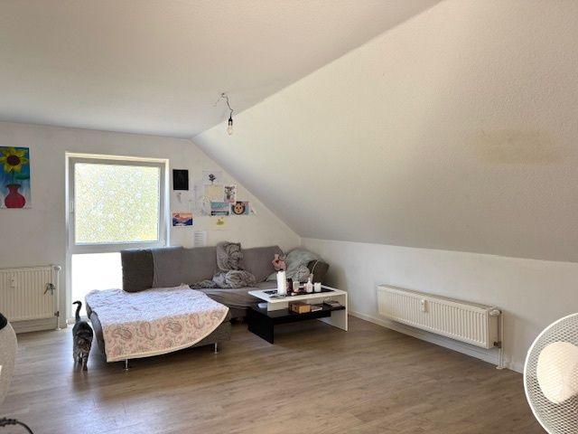 Großzügiges Wohnen mit privater Dachterrasse