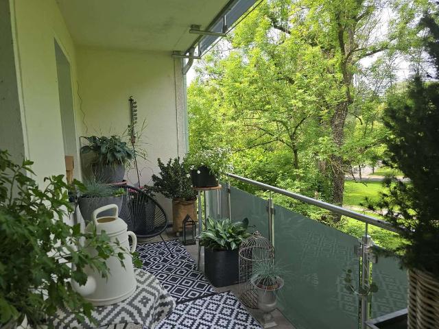 Großzügiges Wohnen mitten in Bad Pyrmont – attraktive 4 Zimmer Wohnung