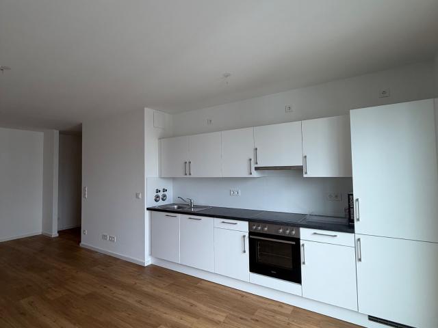 Großzügiges Wohnen: 4 Zimmer Wohnung mit großem Balkon und Weitblick