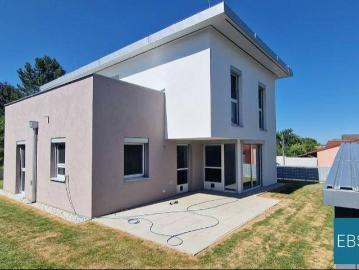 Haus zur Miete in 7202