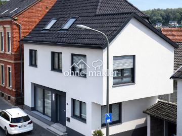 Großzügiges Wohnhaus mit Entwicklungspotenzial