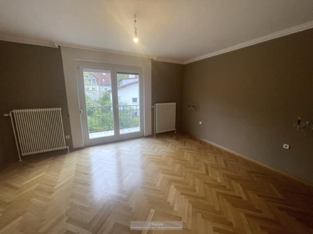 Grosszügiges wohnhaus mit riesenterrasse in klosterneuburg 300m² garten doppelgarage