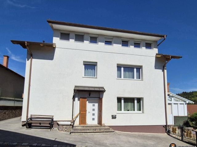 Großzügiges Wohnhaus mit viel Potential auch ideal als Anlageobjekt!