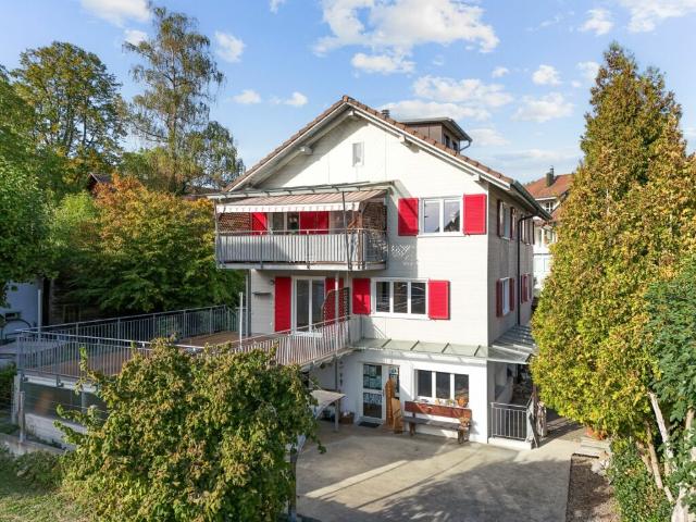 Grosszügiges Wohnhaus mit vielseitigem Nutzungspotenzial!