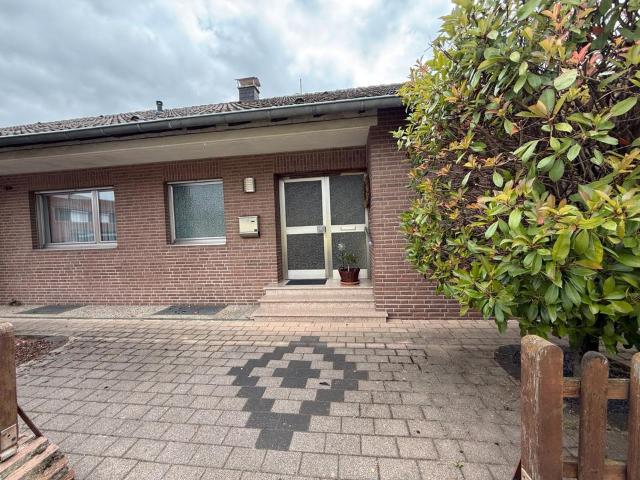 Großzügiges Wohnhaus mit Weitblick