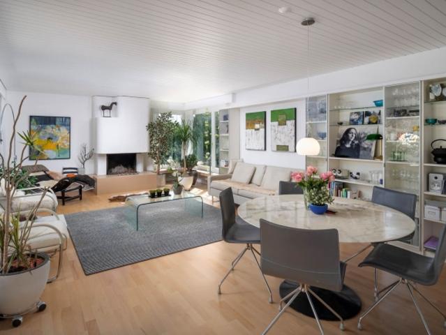 Grosszügiges Terrassenhaus mit Weitsicht und viel Privatsphäre