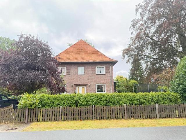 Großzügiges, voll vermietetes Einfamilienhaus