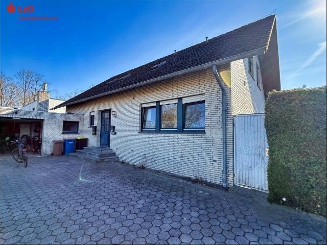 Großzügiges, vermietetes Zweifamilienhaus