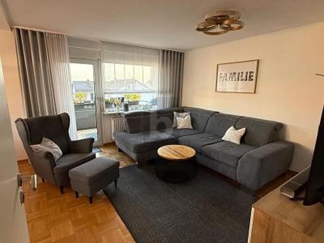 GROßZÜGIGES ZUHAUSE IN BEGEHRTER LAGE