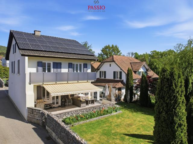Grosszügiges Zuhause mit Gartenparadies und viel Raum