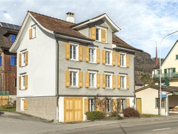 Grosszügiges Zuhause mit vielseitigen Nutzungsmöglichkeiten