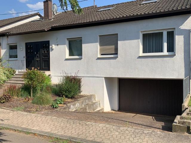 Großzügiges Zuhause mit vielseitigen Nutzungsmöglichken