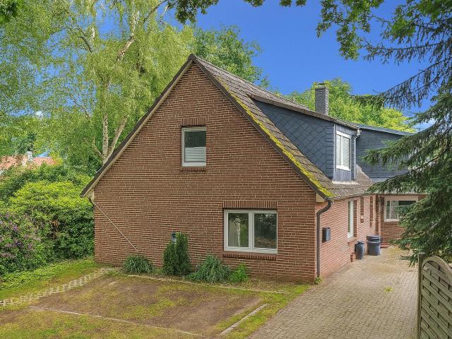 Großzügiges Zweifamilienhaus in Sackgassenlage von Oldenburg Kreyenbrück