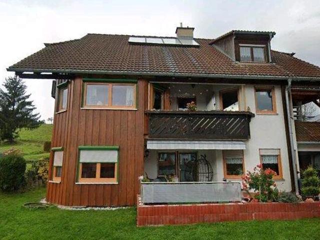 Großzügiges Zweifamilienhaus in Sallneck – provisionsfrei