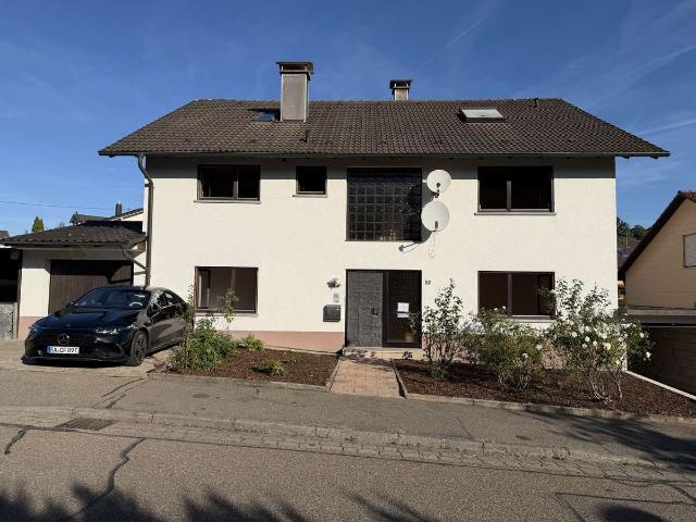 Großzügiges Zweifamilienhaus mit viel Platz in Gaggenau Selbach