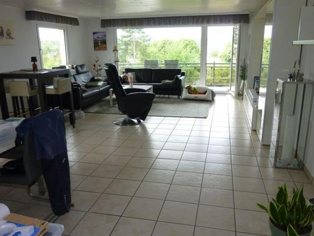 GROSSZUEGIG WOHNEN AUF EINER EBENE! 132 m² OG Wohnung mit Balkon und Garage in Top Lage HA Hestert!