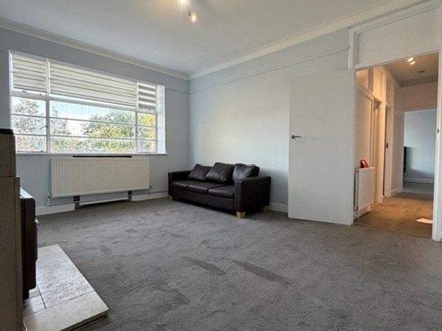 Grosvenor Court, London NW6, 1 bed flat to rent, £1,995 pcm | PrimeLocation
