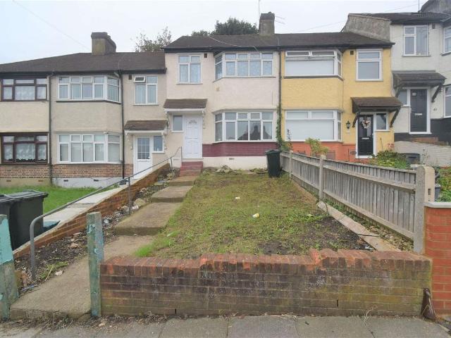 Grosvenor Crescent, Dartford DA1, 3 bed property to rent, £1,750 pcm | PrimeLocation