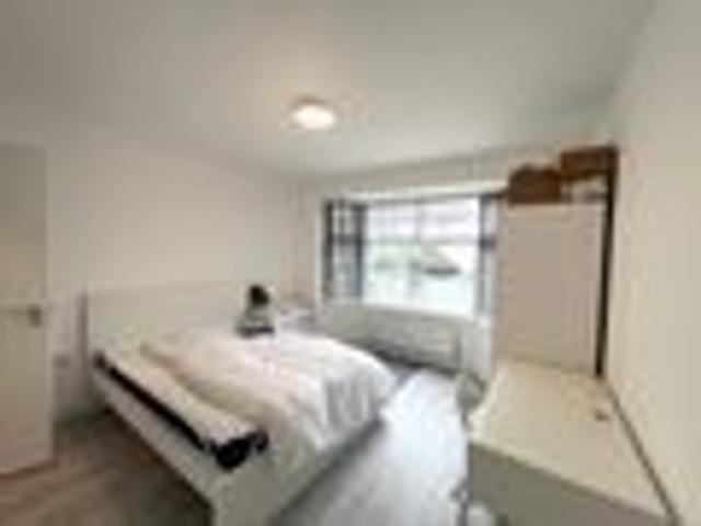 Grosvenor Crescent, Uxbridge UB10, 4 bed shared accommodation to rent, £3,999 pcm | PrimeLocation
