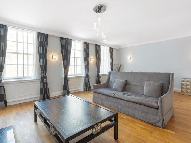 Grosvenor Square, Mayfair, London W1K, 2 bed flat to rent, £8,450 pcm | PrimeLocation