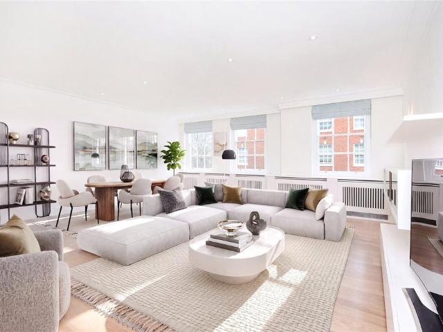 Grosvenor Square, London W1K 3 bed flat to rent £12,350 pcm £2,850 pw