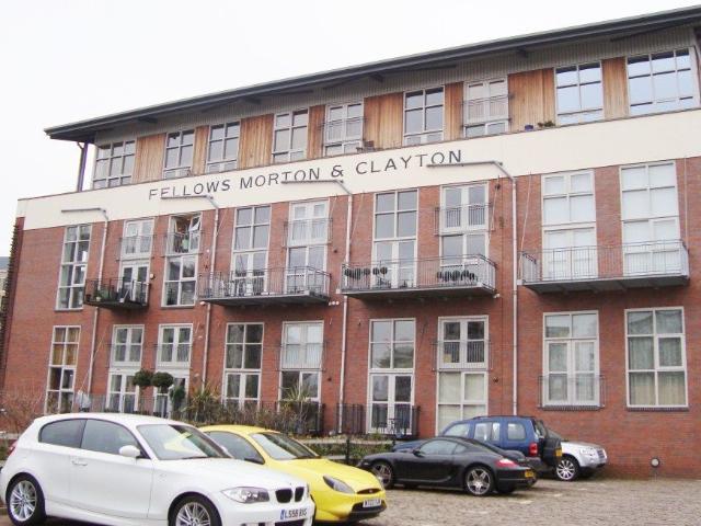 Grosvenor Street West, Edgbaston, Birmingham B16, 2 bed penthouse to rent, £2,500 pcm | PrimeLocation