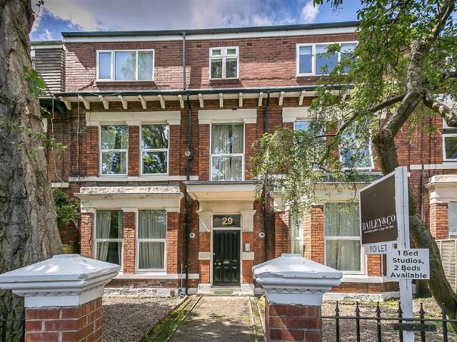 Grosvenor Place, Jesmond, Newcastle. 2 bed flat to rent £1,250 pcm £288 pw