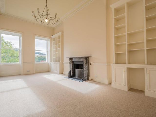 Grosvenor Place, Larkhall, Bath BA1, 1 bed flat to rent, £1,400 pcm | PrimeLocation