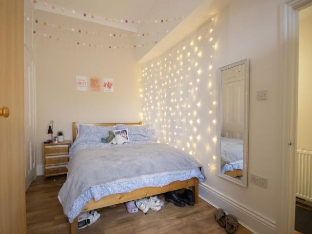 Grosvenor Place, Newcastle Upon Tyne NE2, 2 bed terraced house to rent, £1,387 pcm | PrimeLocation