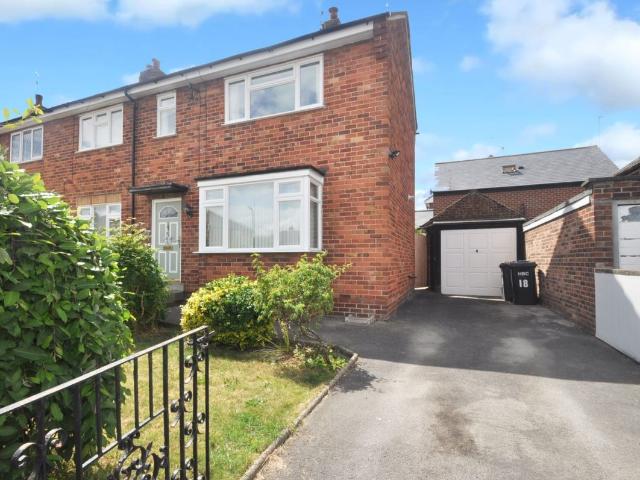Grosvenor Road, Harrogate, North Yorkshire HG1, 4 bed semi detached house to rent, £1,350 pcm | PrimeLocation
