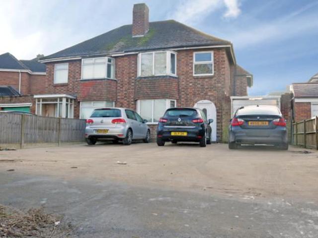 Grosvenor Road, Leamington Spa CV31, 4 bed semi detached house to rent, £1,400 pcm | PrimeLocation