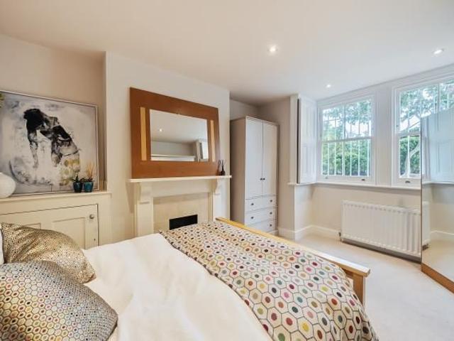Grosvenor Road, Richmond TW10, 1 bed flat to rent, £2,150 pcm | PrimeLocation