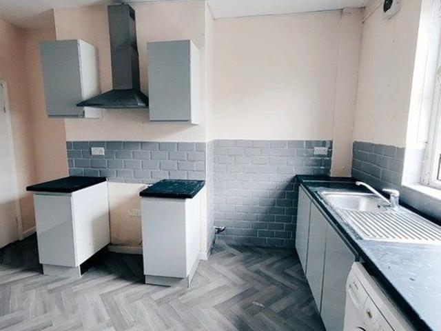 Grosvenor Road, Rotherham S65, 2 bed terraced house to rent, £700 pcm | PrimeLocation