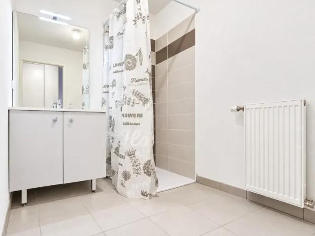 Gratentour Appartement 2 pièces 41.42 m²