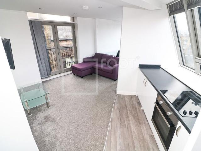 Grattan House, Bradford BD1, 2 bed flat to rent, £750 pcm | PrimeLocation