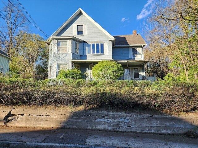Grattan St, Chicopee, Home For Sale