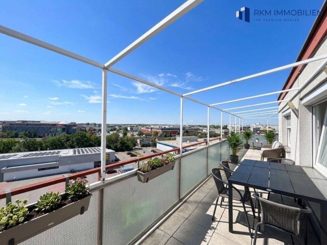 Gräumige 4 Zimmer Dachgeschosswohnung mit 360° Panoramablick über ganz Wien